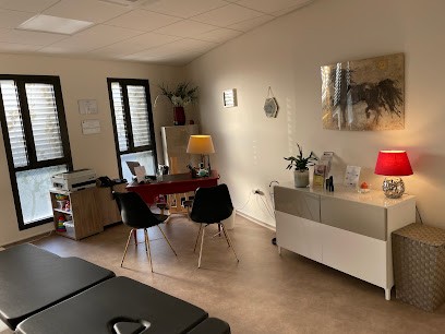 Virginie CHARRIER Ostéopathe D.O. MROF, Ostéopathe à Chamant