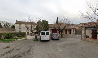 Osteopathe ECAU Karine, Ostéopathe à Moussac