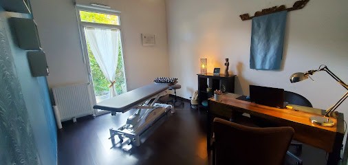 Delmas Marine Ostéopathe DO, Ostéopathe à Massy