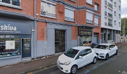 Cousin Stephanie, Ostéopathe à Marcq-en-Baroeul