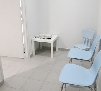 Emilie Ouillon Ostéopathe D.O. - Accompagnante En Intégration Motrice Primordiale Et Réflexes Archaiques, Ostéopathe à Cuzieu