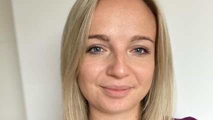 Ostéopathe - Sarah DEIS, Ostéopathe à Gries