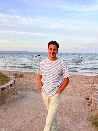 Florian REYNAUD, Ostéopathe à Lafrançaise