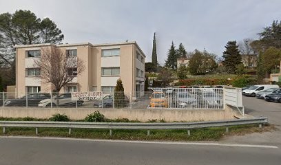 Emeline Arnoud, Ostéopathe à Mouans-Sartoux