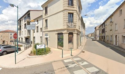 Nicolas Devoisin - Ostéopathe D.O., Ostéopathe à Chazelles-sur-Lyon