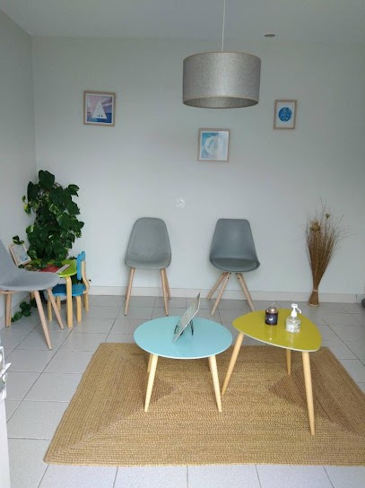 Aurore BARKI - Ostéopathe, Ostéopathe à Tonnerre