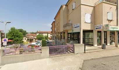 Benjamin HILLARD (Kinésithérapeute, Ostéopathe), Ostéopathe à Châteauneuf-sur-Isère