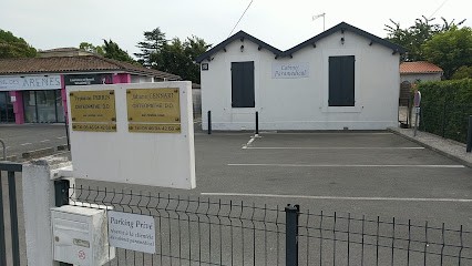 GENNARI Juliane - Ostéopathe à Rioux, Ostéopathe à Rioux