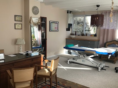 Sandra TISSIER - Ostéopathe Fontainebleau, Ostéopathe à Fontainebleau