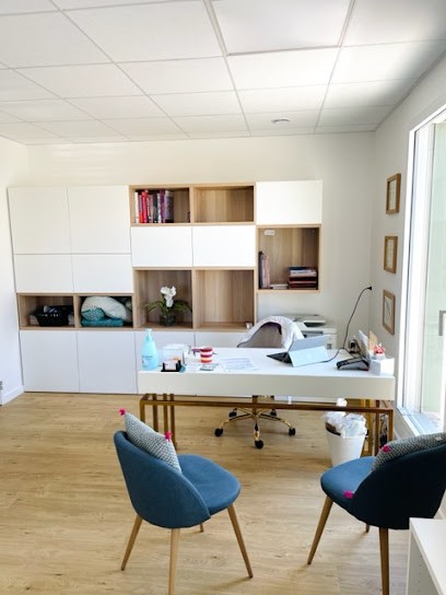 Ostéopathes D.O./ Diététiciennes-Nutritionnistes : Mme Marie Pasquier-Mavridis Et Mme Laëtitia Morandeau, Ostéopathe à Saint-Sébastien-sur-Loire