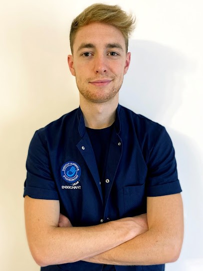 Emilien Bouissou, Ostéopathe à Socx