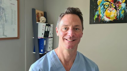 Hoche Jean-Benoît, Ostéopathe à Rivière