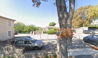 BESSON Moïra, Ostéopathe à Reillanne