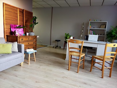 Elisa Jeanmougin, Ostéopathe à Villeneuve-de-Marsan