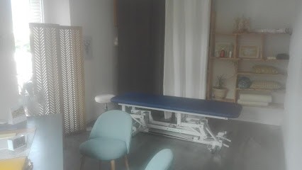 Julie Adami, Ostéopathe à Embrun