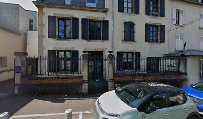 Emma CHENU Ostéopathe D.O., Ostéopathe à Malzéville