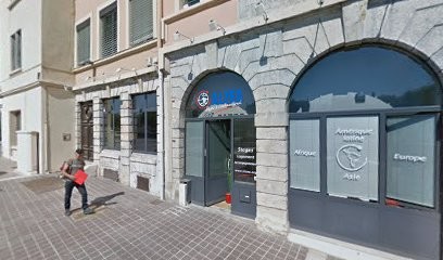 Martial-Jenni Blandine, Ostéopathe à Lyon 05