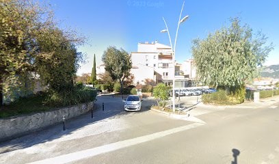 Manon Cogordan Ostéopathe Sanary Le Pradet, Ostéopathe au Pradet