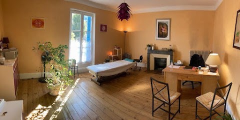 Annaëlle Leconte Ostéopathe, Ostéopathe à Terrasson-Lavilledieu