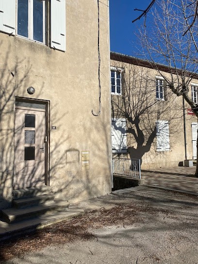 Emma Kerdellant Ostéopathe D.O Saint Victor, Ostéopathe à Saint-Victor