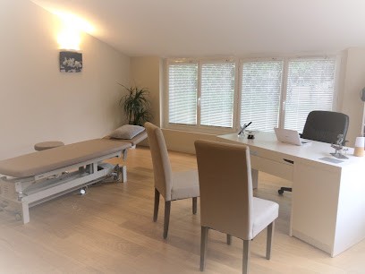 Laurie PAVARD Ostéopathe D.O, Ostéopathe au Thor