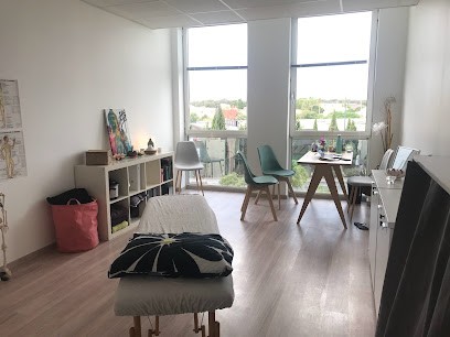 LE BRUN ALIZEE (permanence Ostéopathique), Ostéopathe à Six-Fours-les-Plages