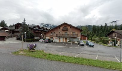 Centre De Soins, Ostéopathe à Verchaix