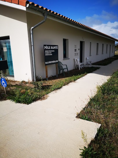 Marine LASSEAUX ostéopathe D.O., Ostéopathe à Linxe