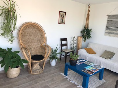 Ostéopathe Barbarit Karen, Ostéopathe à Saint-Jean-de-Monts