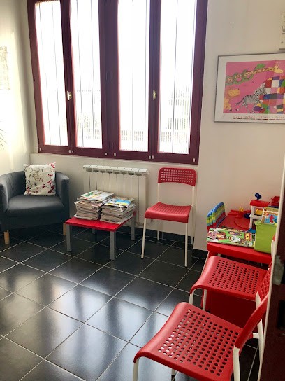 Karin REX - Ostéopathe D.O, Ostéopathe à Serris