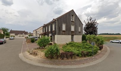 Léa HUET, Ostéopathe à Neauphle-le-Château