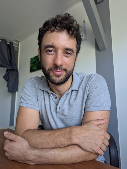 Samuel De La Cruz - Ostéopathe - Gan, Ostéopathe à Gan