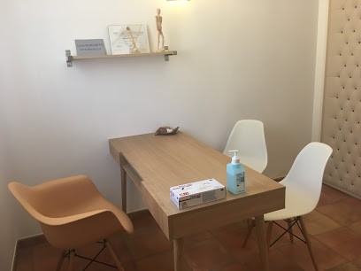 Lucie MARCHETTI Ostéopathe D.O. Sainte Maxime, Ostéopathe à Sainte-Maxime