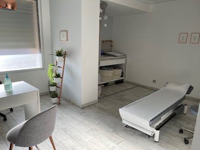 Ostéopathe Crolles: Lola Cambie, Ostéopathe à Crolles