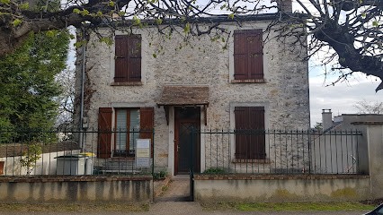 Sider Jérémy, Ostéopathe à Moret-Loing-et-Orvanne