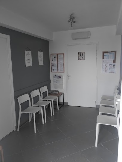 Julie Peres Ostéopathe, Ostéopathe à Helfaut