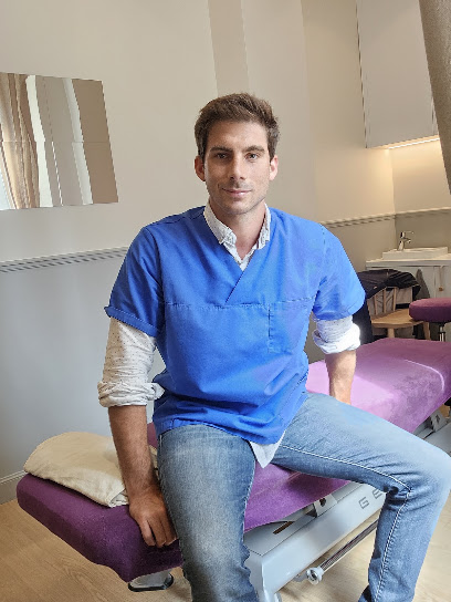 Fabien Coelembier Osteopathe Ostéopathe à Paris 04