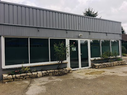 HYDRO DOG, Ostéopathe à Serre-les-Sapins