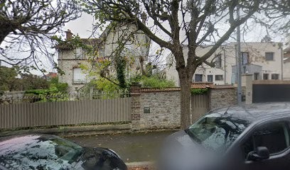 Ballarin Rose-Marie, Ostéopathe à Lagny-sur-Marne