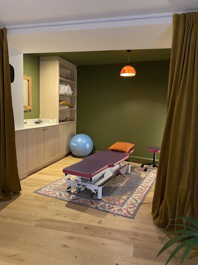 Maïlys HENRY, Ostéopathe au Bessat