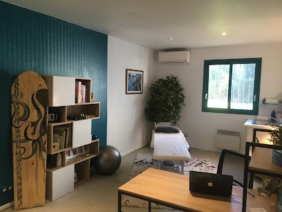 Ostéopathe D.O SACAZE Maïlys à Sainte Hélène, Ostéopathe à Sainte-Hélène