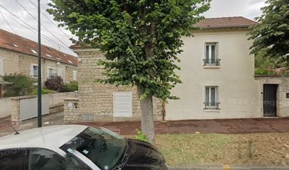 Mme Tiffany HAINAU, Ostéopathe à L'Isle-Adam