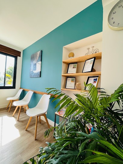 Marion Perrissin-Fabert Ostéopathe, Ostéopathe à Royan