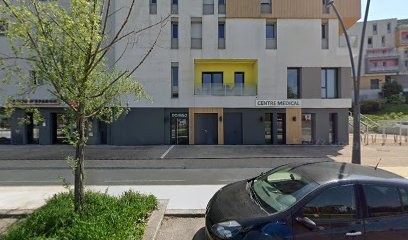 Leroux Eugénie, Ostéopathe à Sathonay-Camp