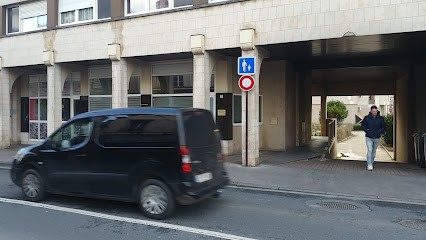 Mayayo Pascal, Ostéopathe à Châteauroux