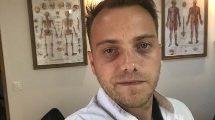 Simon Coutureau Ostéopathe, Ostéopathe à Pins-Justaret