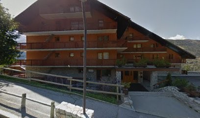 Cyrille Alda, Ostéopathe aux Allues