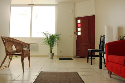 Hadrien CORJON - OSTEOPATHIE ~ HYPNOSE, Ostéopathe à Guilvinec