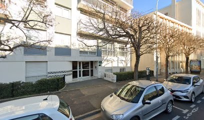 Zonzin Elena, Ostéopathe à Poissy