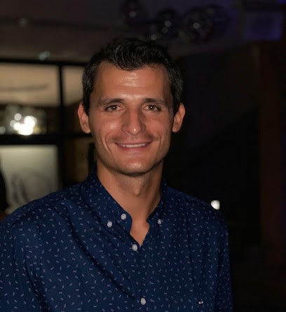 Marius MANOLE Ostéopathe D.O., Ostéopathe à Marseille 15